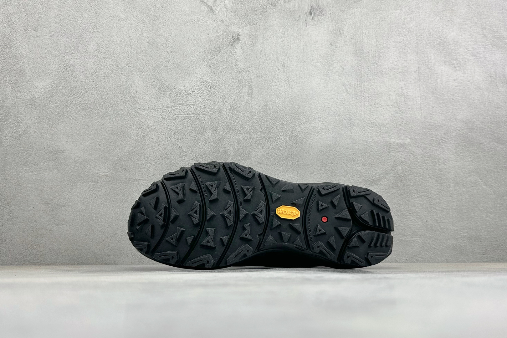 M礼盒凯乐石 KAILAS FUGA C4 低帮跑山徒步鞋 KS261