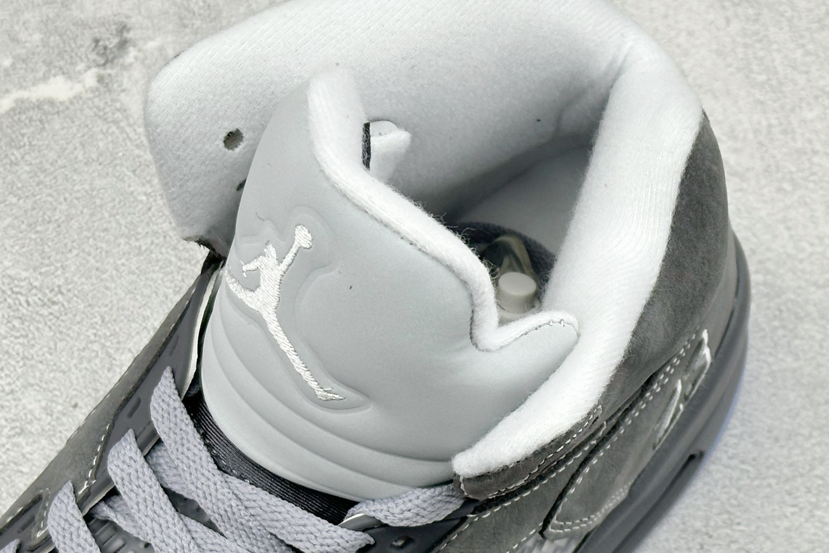 F版Air Jordan 5 Retro 中帮复古篮球鞋 DD0587-002-Top High Quatity Cheap Sneakers Fashion Clothing Clothes Bags handbags Shoes of all Brand wholesale With The best Quality And Beautiful Price from China Factory Chinese suppliers wholesaler seller F版Air Jordan 5 Retro 中帮复古篮球鞋 DD0587-002