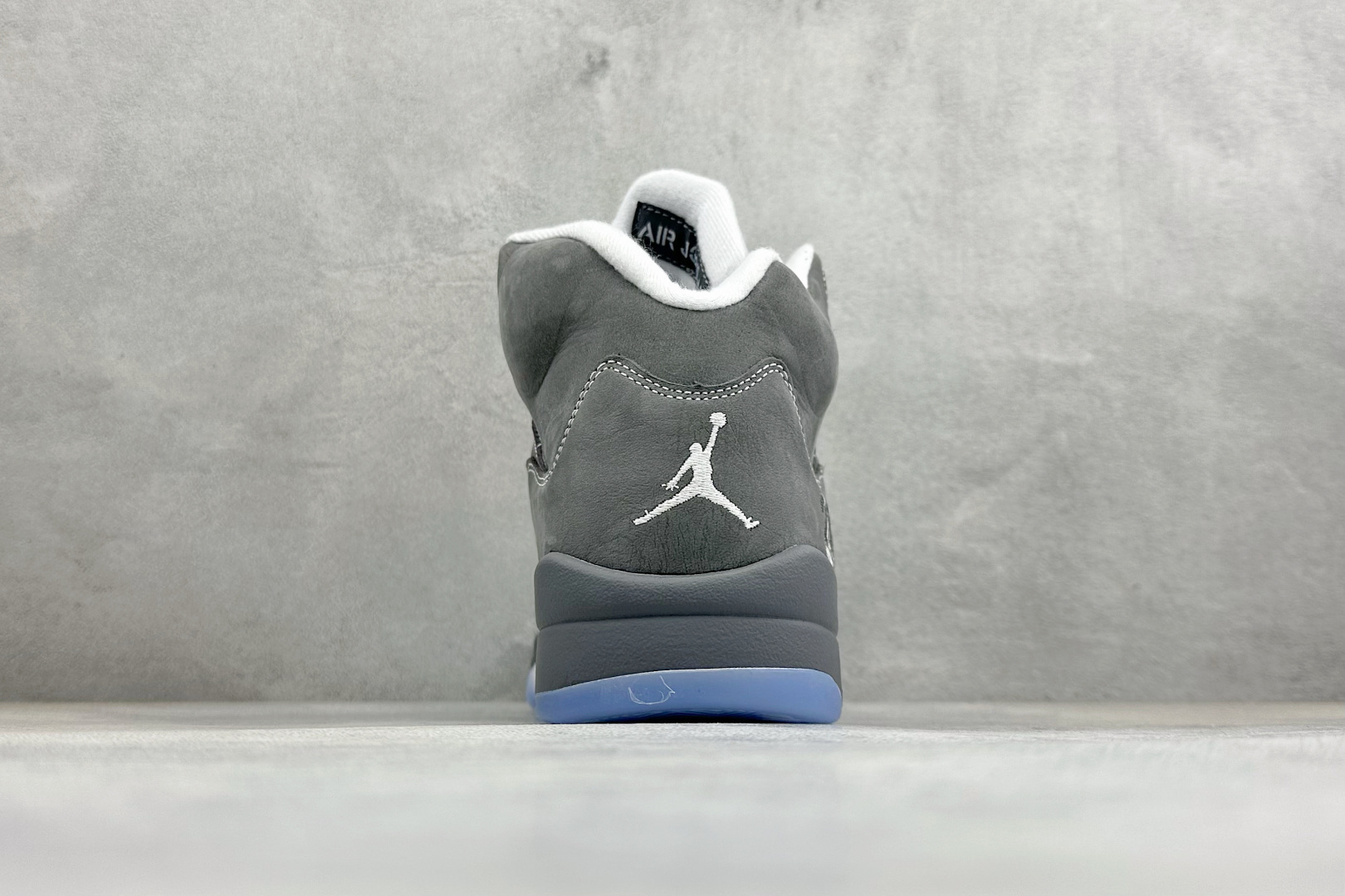 F版Air Jordan 5 Retro 中帮复古篮球鞋 DD0587-002-Top High Quatity Cheap Sneakers Fashion Clothing Clothes Bags handbags Shoes of all Brand wholesale With The best Quality And Beautiful Price from China Factory Chinese suppliers wholesaler seller F版Air Jordan 5 Retro 中帮复古篮球鞋 DD0587-002