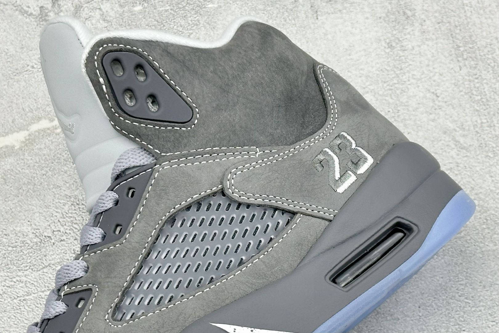 F版Air Jordan 5 Retro 中帮复古篮球鞋 DD0587-002-Top High Quatity Cheap Sneakers Fashion Clothing Clothes Bags handbags Shoes of all Brand wholesale With The best Quality And Beautiful Price from China Factory Chinese suppliers wholesaler seller F版Air Jordan 5 Retro 中帮复古篮球鞋 DD0587-002