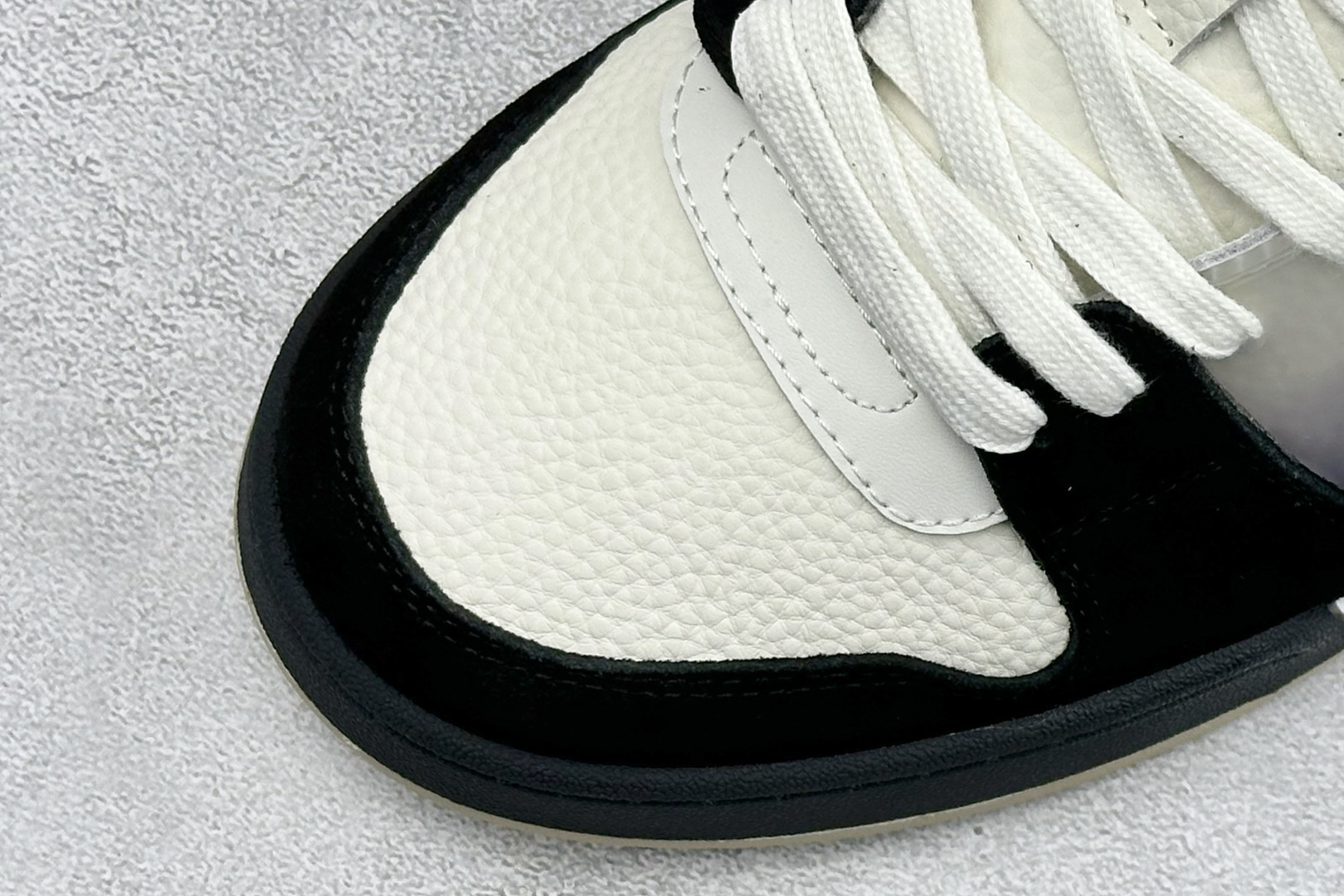 FENDI芬迪 Match 圆头厚底 广东原装高端品质 Fendi芬迪情侣款 8E825AHH2FIFHS-Top High Quatity Cheap Sneakers Fashion Clothing Clothes Bags handbags Shoes of all Brand wholesale With The best Quality And Beautiful Price from China Factory Chinese suppliers wholesaler seller FENDI芬迪 Match 圆头厚底 广东原装高端品质 Fendi芬迪情侣款 8E825AHH2FIFHS