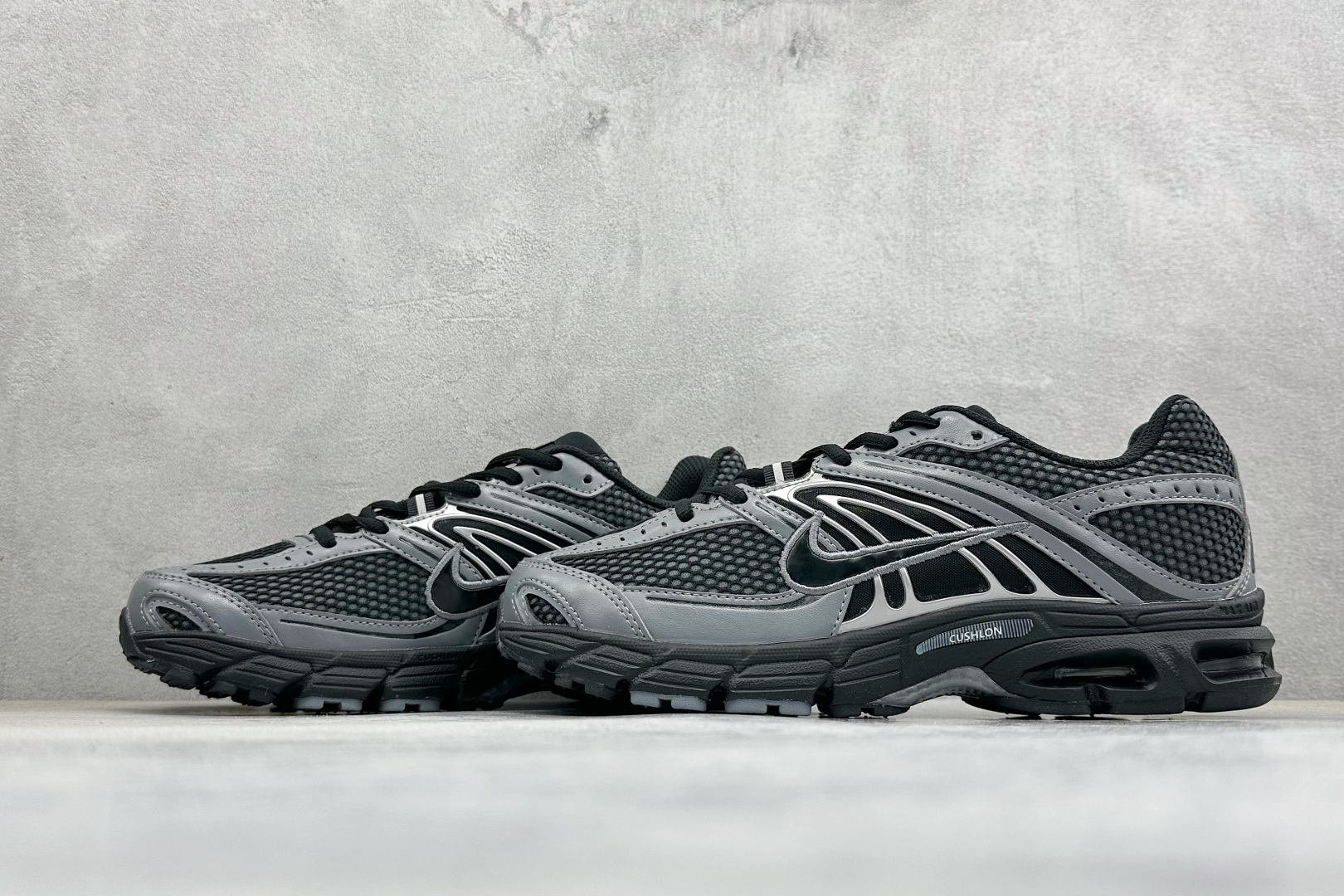 Nike Air Max Moto 2K 耐克新款复古气垫跑步鞋 IQ7592-010-Top High Quatity Cheap Sneakers Fashion Clothing Clothes Bags handbags Shoes of all Brand wholesale With The best Quality And Beautiful Price from China Factory Chinese suppliers wholesaler seller Nike Air Max Moto 2K 耐克新款复古气垫跑步鞋 IQ7592-010