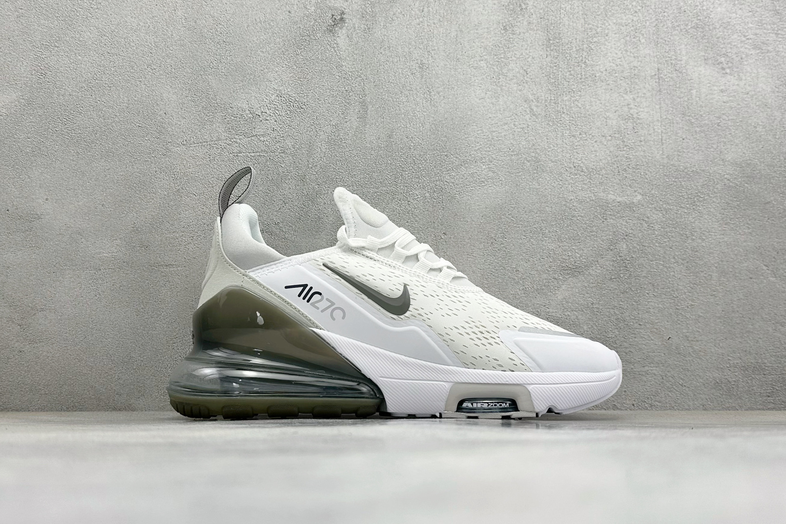 Nike Air Max 270 Premium 耐磨缓震气垫休闲跑步鞋 IO9883-104-Top High Quatity Cheap Sneakers Fashion Clothing Clothes Bags handbags Shoes of all Brand wholesale With The best Quality And Beautiful Price from China Factory Chinese suppliers wholesaler seller Nike Air Max 270 Premium 耐磨缓震气垫休闲跑步鞋 IO9883-104