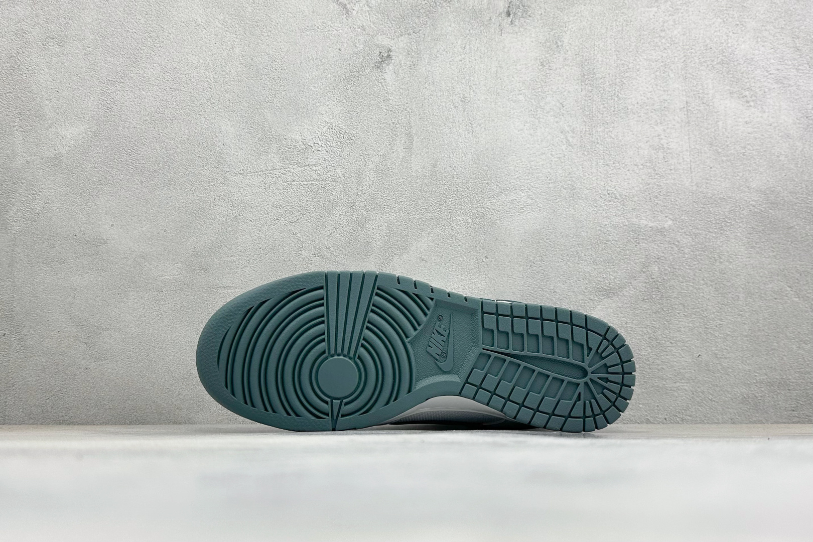 史诗级Nike SB Dunk Low 灰绿色 低帮休闲板鞋 IH1940-002-Top High Quatity Cheap Sneakers Fashion Clothing Clothes Bags handbags Shoes of all Brand wholesale With The best Quality And Beautiful Price from China Factory Chinese suppliers wholesaler seller 史诗级Nike SB Dunk Low 灰绿色 低帮休闲板鞋 IH1940-002