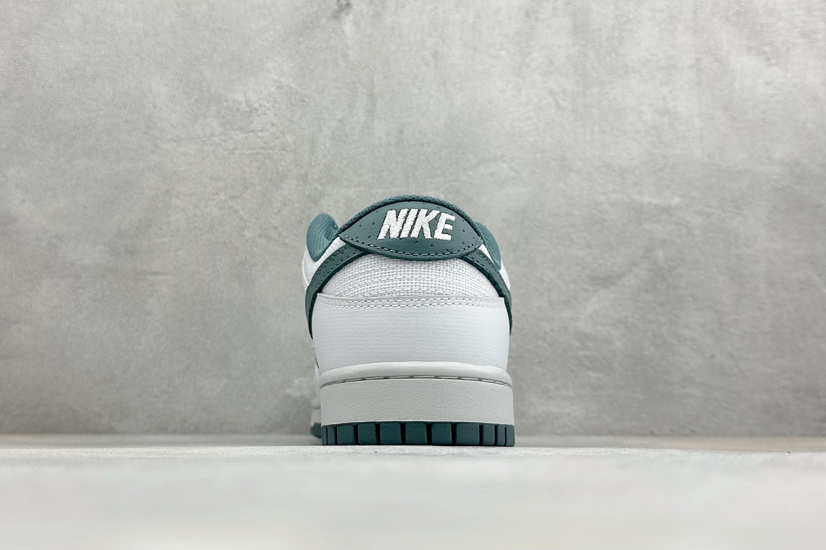 史诗级Nike SB Dunk Low 灰绿色 低帮休闲板鞋 IH1940-002-Top High Quatity Cheap Sneakers Fashion Clothing Clothes Bags handbags Shoes of all Brand wholesale With The best Quality And Beautiful Price from China Factory Chinese suppliers wholesaler seller 史诗级Nike SB Dunk Low 灰绿色 低帮休闲板鞋 IH1940-002