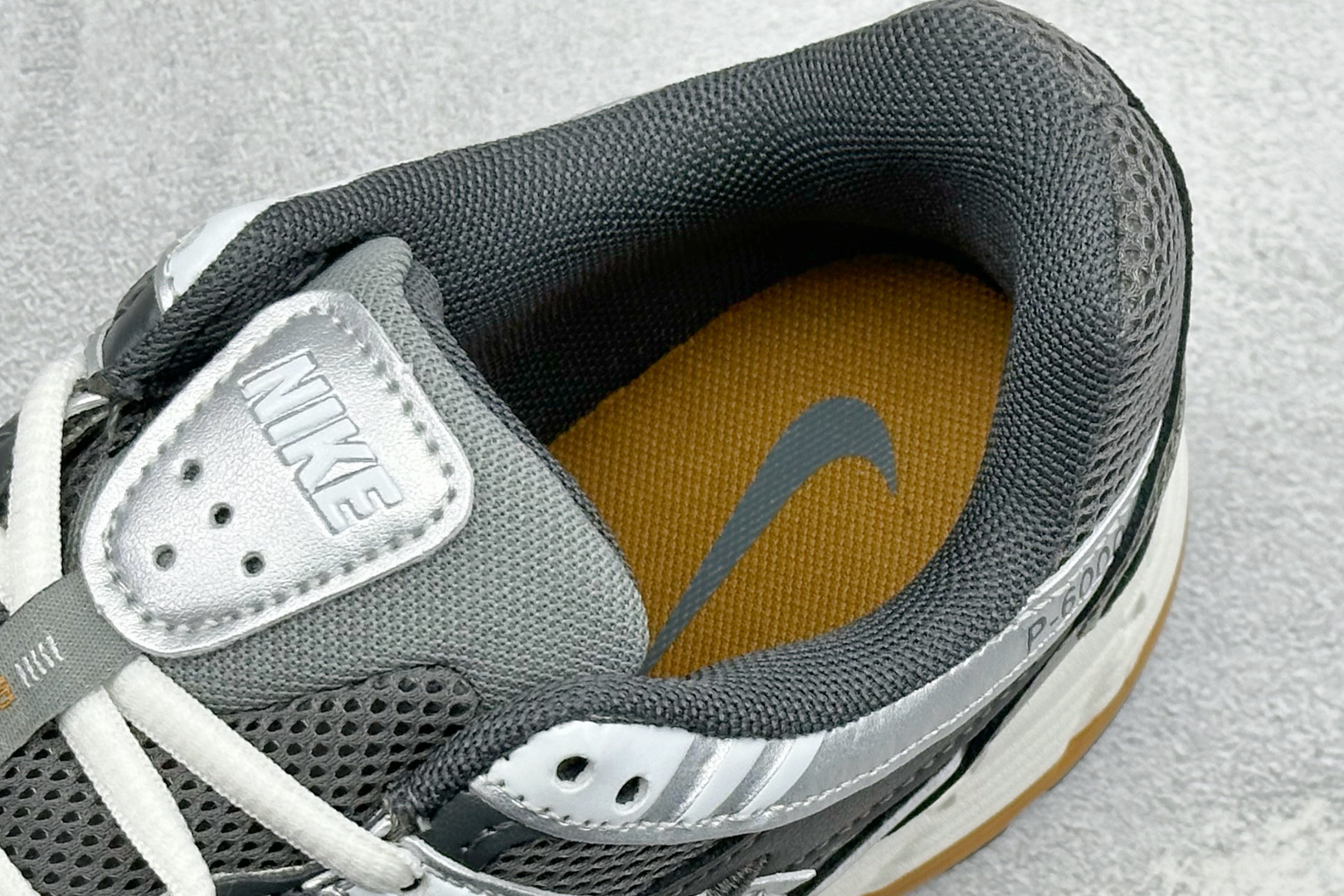 Nike P-6000 SE 复古休闲运动老爹鞋 CD5404-204-Top High Quatity Cheap Sneakers Fashion Clothing Clothes Bags handbags Shoes of all Brand wholesale With The best Quality And Beautiful Price from China Factory Chinese suppliers wholesaler seller Nike P-6000 SE 复古休闲运动老爹鞋 CD5404-204