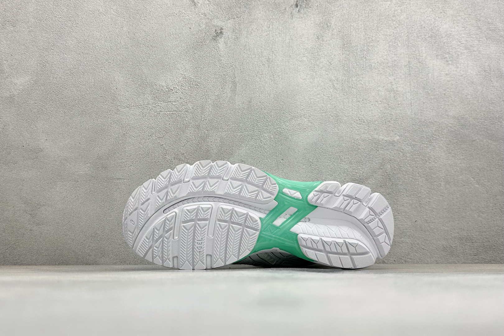 XR版Asics Gel-Kayano 20 亚瑟士 舒适百搭耐磨支撑透气 低帮跑步鞋 1203A388-105-Top High Quatity Cheap Sneakers Fashion Clothing Clothes Bags handbags Shoes of all Brand wholesale With The best Quality And Beautiful Price from China Factory Chinese suppliers wholesaler seller XR版Asics Gel-Kayano 20 亚瑟士 舒适百搭耐磨支撑透气 低帮跑步鞋 1203A388-105