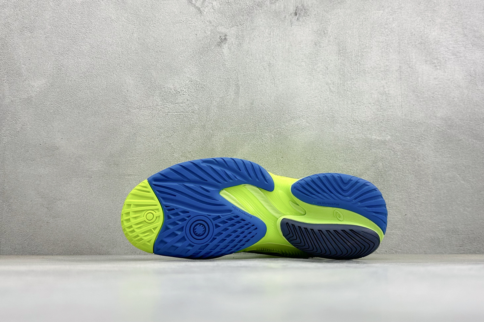 SD版Asics Court FF 3 NOVAK 亚瑟士运动休闲透气专业网球鞋 1041A220-300-Top High Quatity Cheap Sneakers Fashion Clothing Clothes Bags handbags Shoes of all Brand wholesale With The best Quality And Beautiful Price from China Factory Chinese suppliers wholesaler seller SD版Asics Court FF 3 NOVAK 亚瑟士运动休闲透气专业网球鞋 1041A220-300