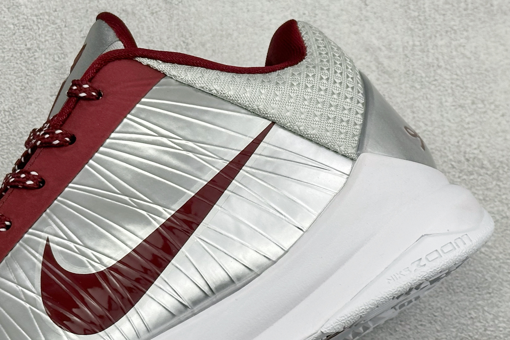 CK版Nk Zoom Kobe V Protro 科比5代 专业实战篮球鞋 IM0557-001-Top High Quatity Cheap Sneakers Fashion Clothing Clothes Bags handbags Shoes of all Brand wholesale With The best Quality And Beautiful Price from China Factory Chinese suppliers wholesaler seller CK版Nk Zoom Kobe V Protro 科比5代 专业实战篮球鞋 IM0557-001