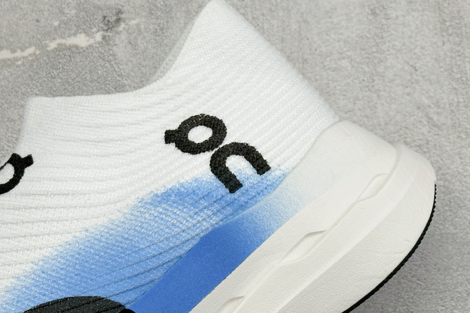C版On昂跑 Cloudboom Strike LS 户外街头运动休闲跑步鞋 3UE3001-Top High Quatity Cheap Sneakers Fashion Clothing Clothes Bags handbags Shoes of all Brand wholesale With The best Quality And Beautiful Price from China Factory Chinese suppliers wholesaler seller C版On昂跑 Cloudboom Strike LS 户外街头运动休闲跑步鞋 3UE3001