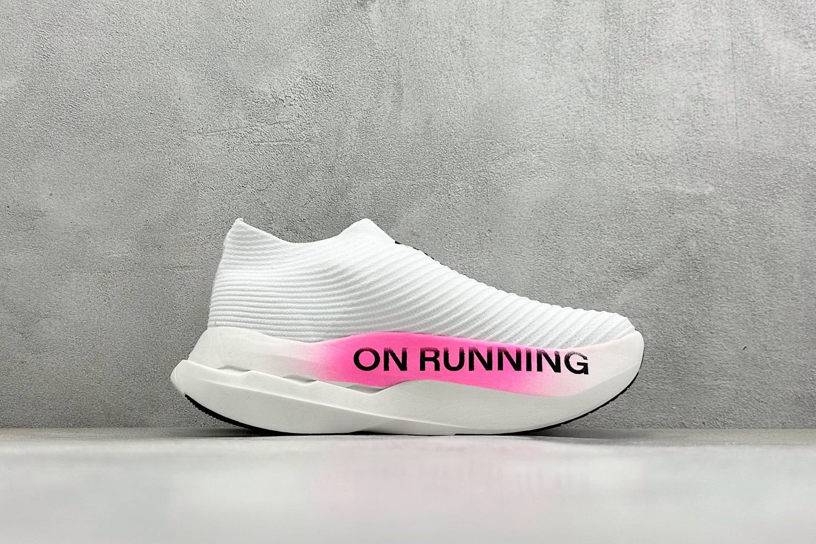 C版On昂跑 Cloudboom Strike LS 户外街头运动休闲跑步鞋 3UE3001-Top High Quatity Cheap Sneakers Fashion Clothing Clothes Bags handbags Shoes of all Brand wholesale With The best Quality And Beautiful Price from China Factory Chinese suppliers wholesaler seller C版On昂跑 Cloudboom Strike LS 户外街头运动休闲跑步鞋 3UE3001