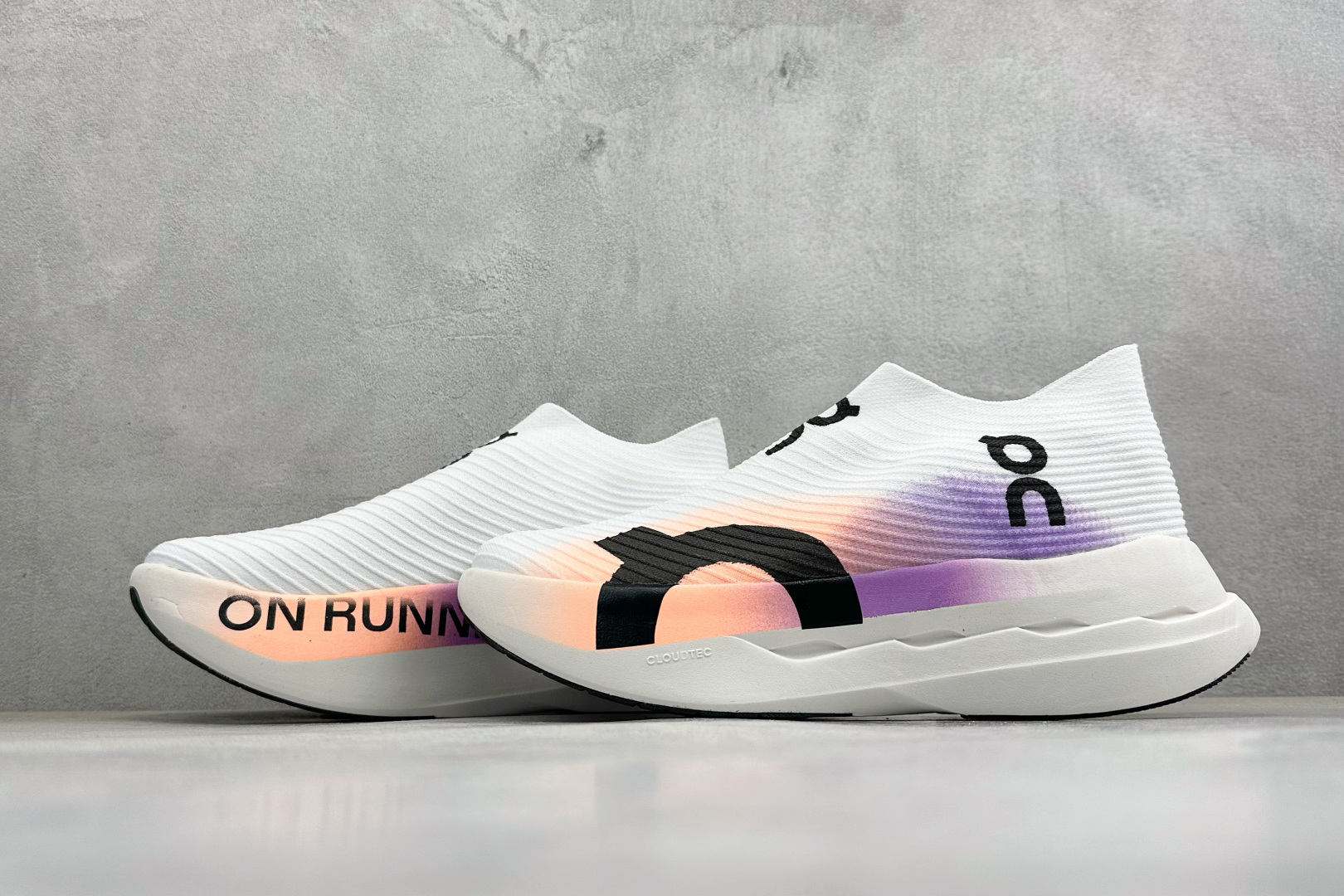 C版On昂跑 Cloudboom Strike LS 户外街头运动休闲跑步鞋 3UE3001-Top High Quatity Cheap Sneakers Fashion Clothing Clothes Bags handbags Shoes of all Brand wholesale With The best Quality And Beautiful Price from China Factory Chinese suppliers wholesaler seller C版On昂跑 Cloudboom Strike LS 户外街头运动休闲跑步鞋 3UE3001