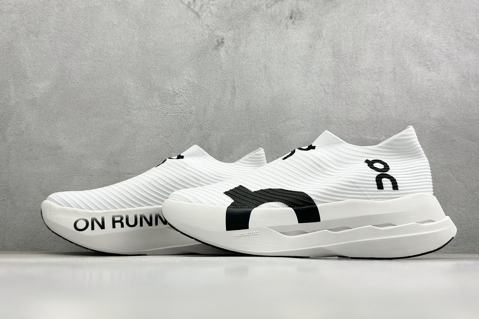 C版On昂跑 Cloudboom Strike LS 户外街头运动休闲跑步鞋 3UE3001-Top High Quatity Cheap Sneakers Fashion Clothing Clothes Bags handbags Shoes of all Brand wholesale With The best Quality And Beautiful Price from China Factory Chinese suppliers wholesaler seller C版On昂跑 Cloudboom Strike LS 户外街头运动休闲跑步鞋 3UE3001