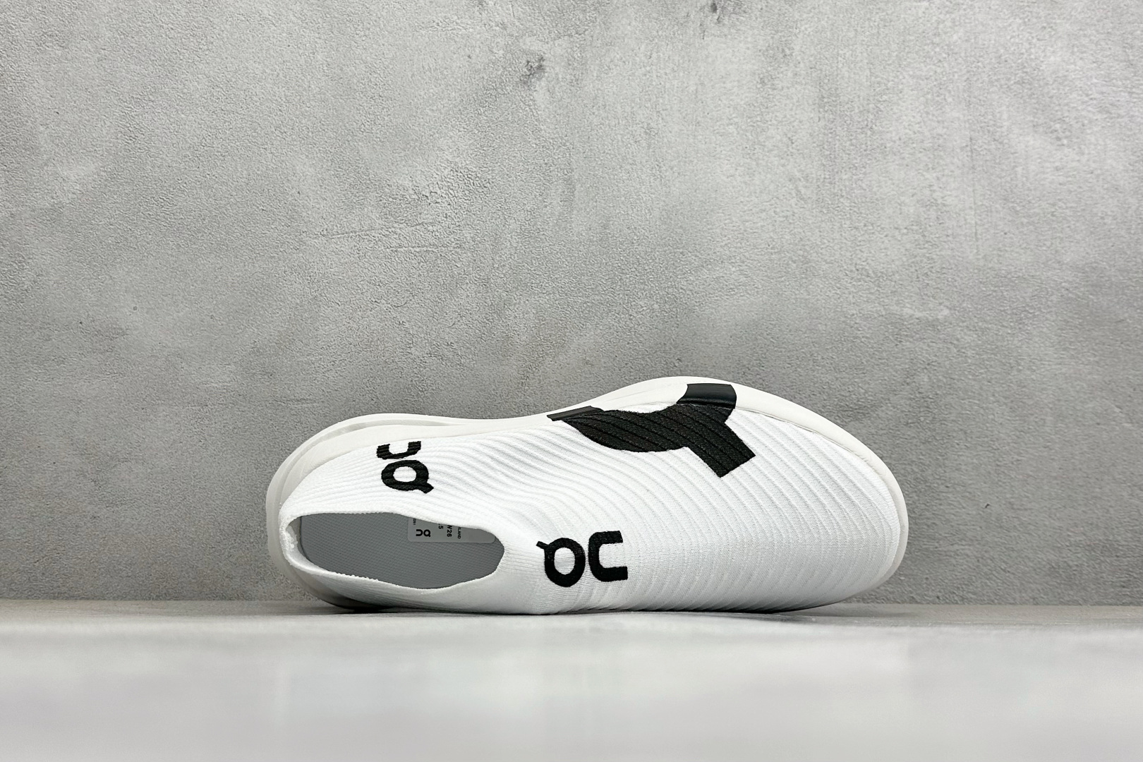 C版On昂跑 Cloudboom Strike LS 户外街头运动休闲跑步鞋 3UE3001-Top High Quatity Cheap Sneakers Fashion Clothing Clothes Bags handbags Shoes of all Brand wholesale With The best Quality And Beautiful Price from China Factory Chinese suppliers wholesaler seller C版On昂跑 Cloudboom Strike LS 户外街头运动休闲跑步鞋 3UE3001