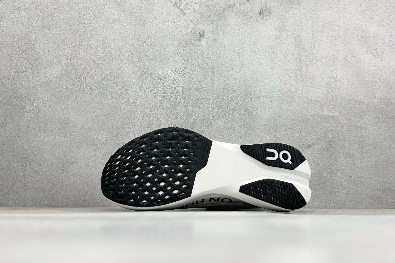 C版On昂跑 Cloudboom Strike LS 户外街头运动休闲跑步鞋 3UE3001-Top High Quatity Cheap Sneakers Fashion Clothing Clothes Bags handbags Shoes of all Brand wholesale With The best Quality And Beautiful Price from China Factory Chinese suppliers wholesaler seller C版On昂跑 Cloudboom Strike LS 户外街头运动休闲跑步鞋 3UE3001