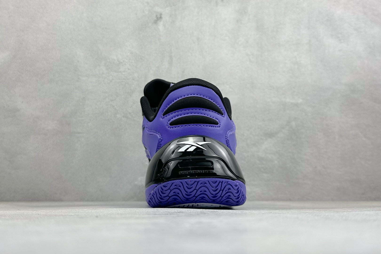 Reebok Angel Reese 1 “Mebounds” 锐步安吉尔里斯一代舒适百搭篮球鞋 从健身