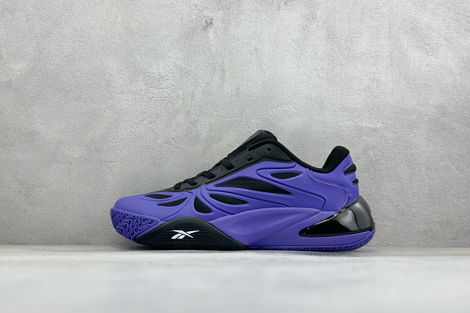 Reebok Angel Reese 1 “Mebounds” 锐步安吉尔里斯一代舒适百搭篮球鞋 从健身