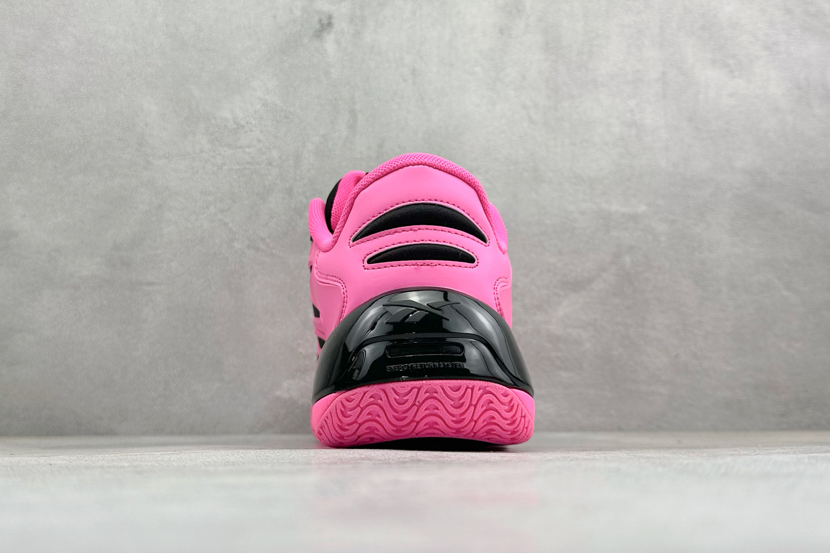 Reebok Angel Reese 1 “Mebounds” 锐步安吉尔里斯一代舒适百搭篮球鞋 从健身