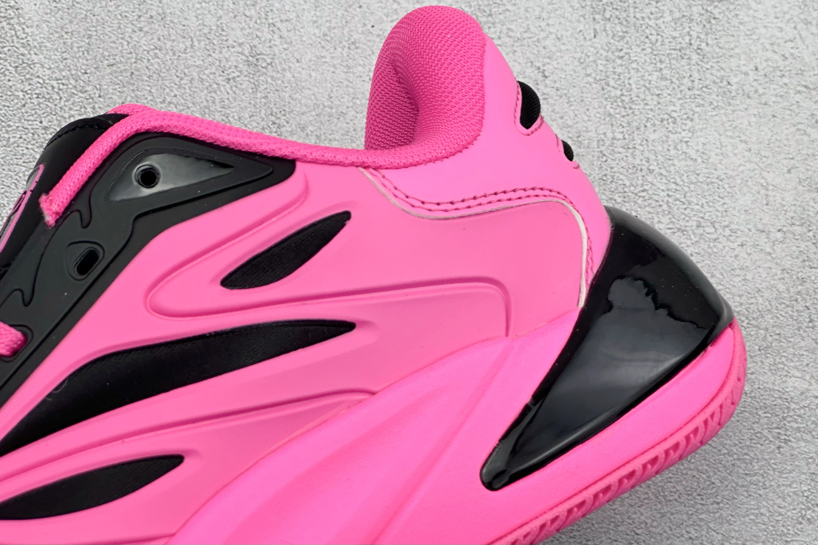 Reebok Angel Reese 1 “Mebounds” 锐步安吉尔里斯一代舒适百搭篮球鞋 从健身