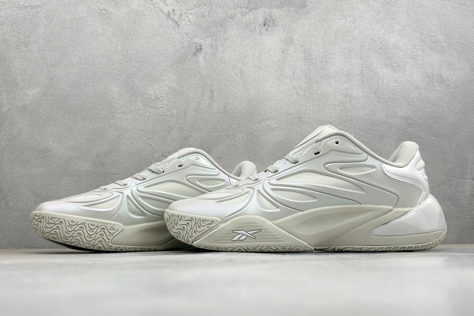 Reebok Angel Reese 1 “Mebounds” 锐步安吉尔里斯一代舒适百搭篮球鞋 从健身