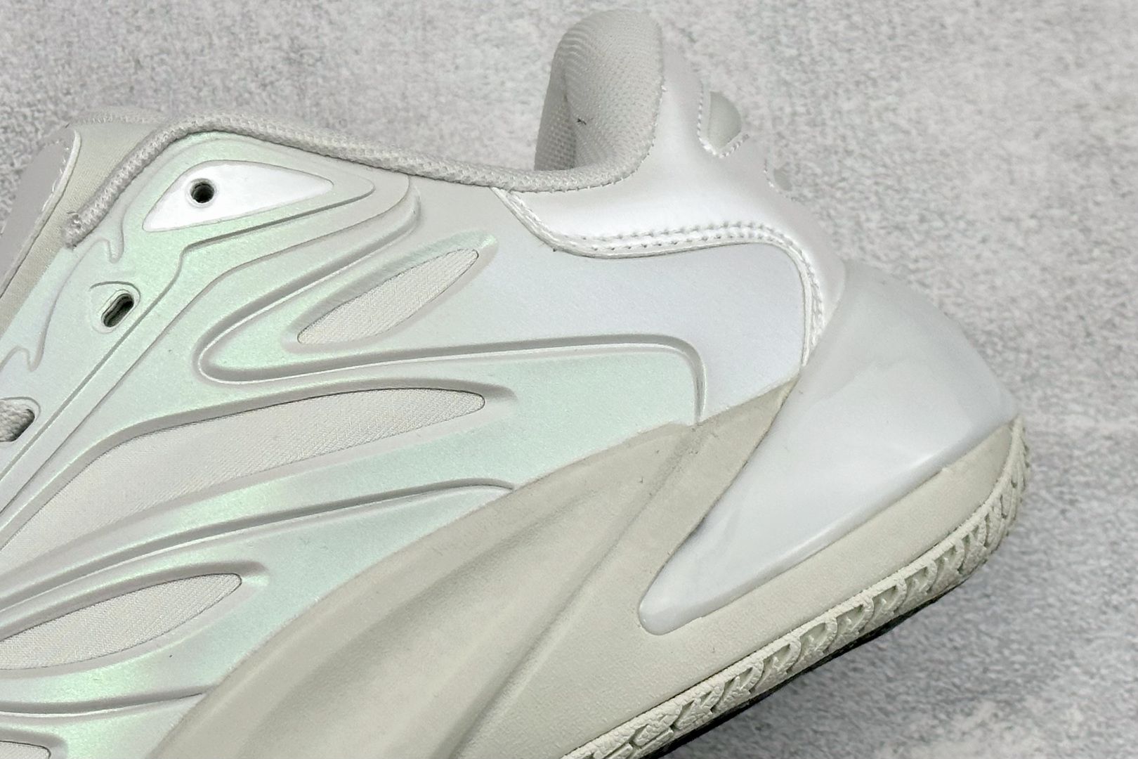 Reebok Angel Reese 1 “Mebounds” 锐步安吉尔里斯一代舒适百搭篮球鞋 从健身