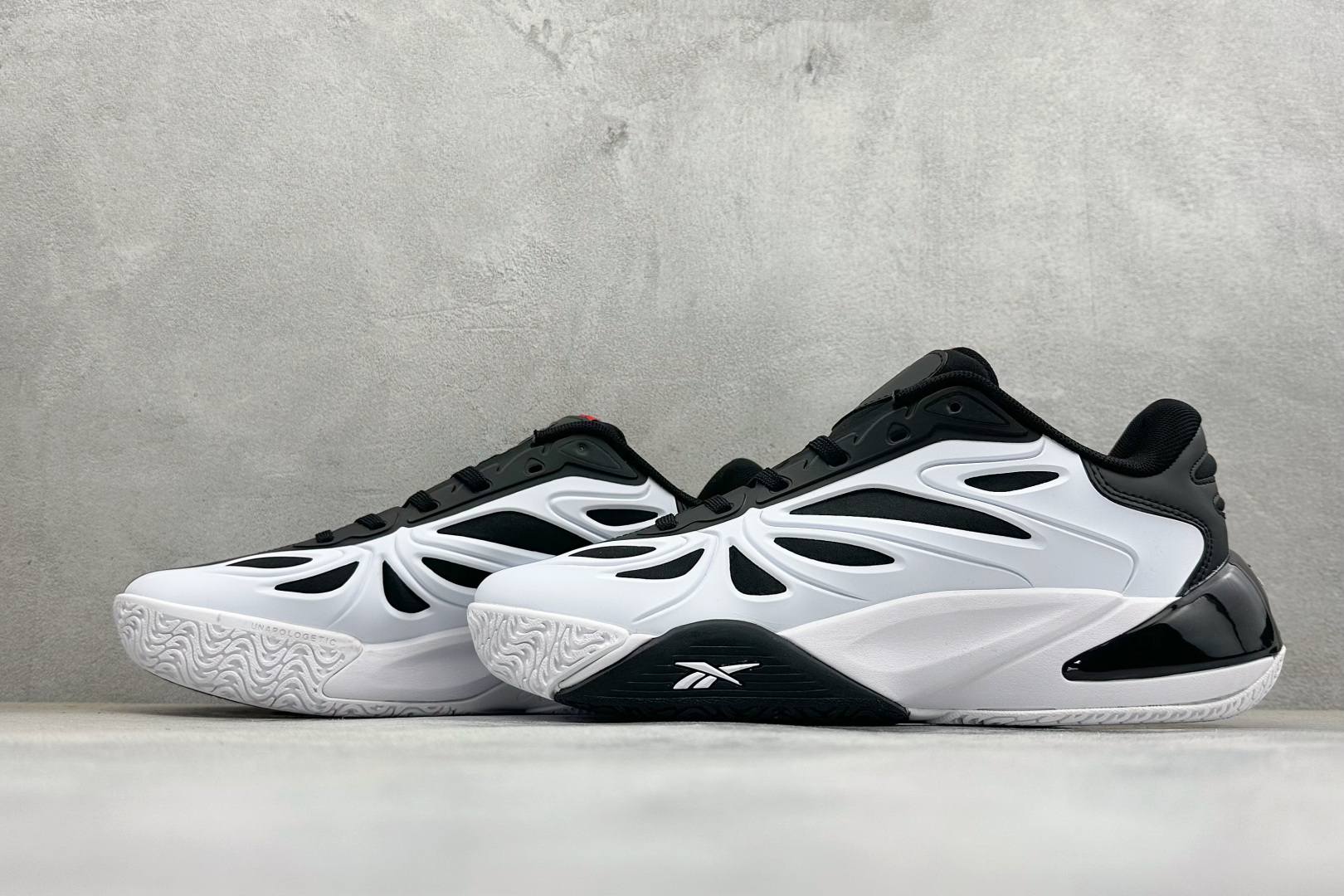 Reebok Angel Reese 1 “Mebounds” 锐步安吉尔里斯一代舒适百搭篮球鞋 从健身