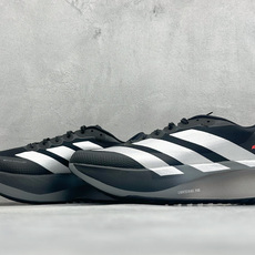 RS版Adidas Adizero Evo SL ATR M 阿迪超轻透气缓震跑鞋 整体外观造型与adi RS版Adidas Adizero Evo SL ATR M 阿迪超轻透气缓震跑鞋 整体外观造型与adi