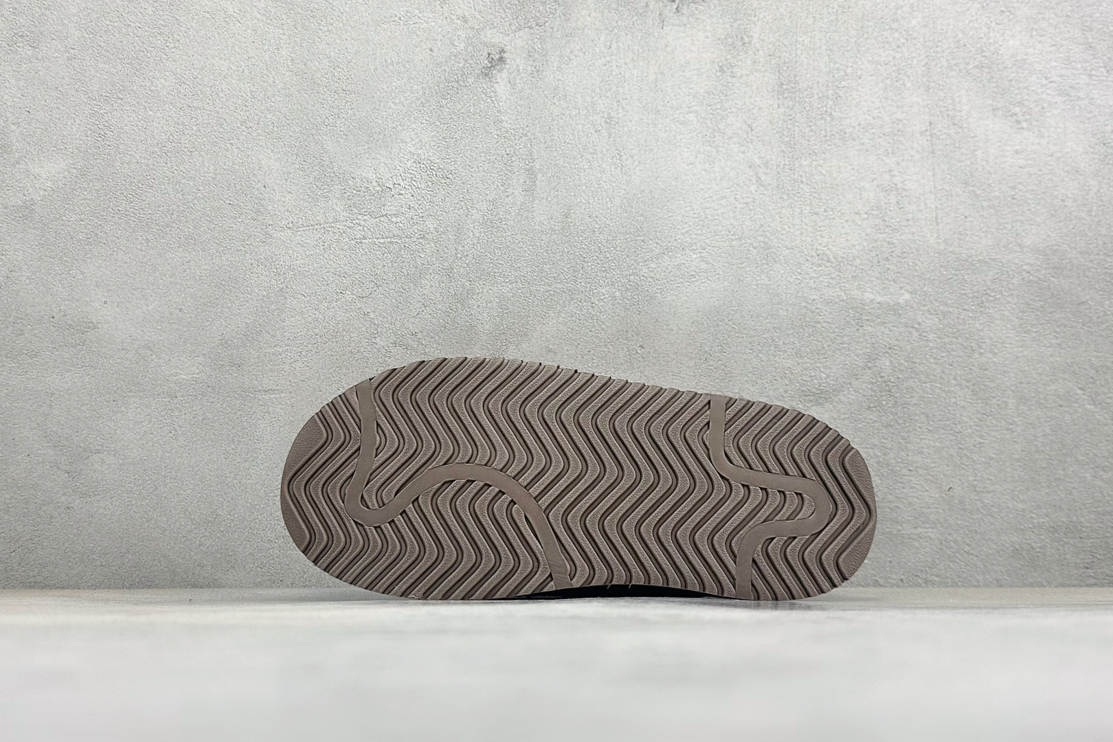 X福利 Adidas CAMPUS 00s WTR LO W 阿迪系列面包风经典复古低帮百搭休闲半拖 货号：JR3731