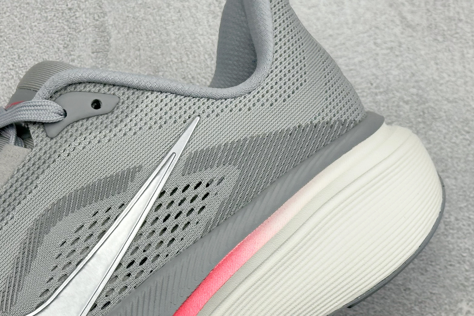 RS版NK Air Zoom Pegasus 42代 耐磨防滑运动跑步鞋 高端零售专供 内置Zoom气垫 鞋盒钢印 原厂 RS版NK Air Zoom Pegasus 42代 耐磨防滑运动跑步鞋 高端零售专供 内置Zoom气垫 鞋盒钢印 原厂