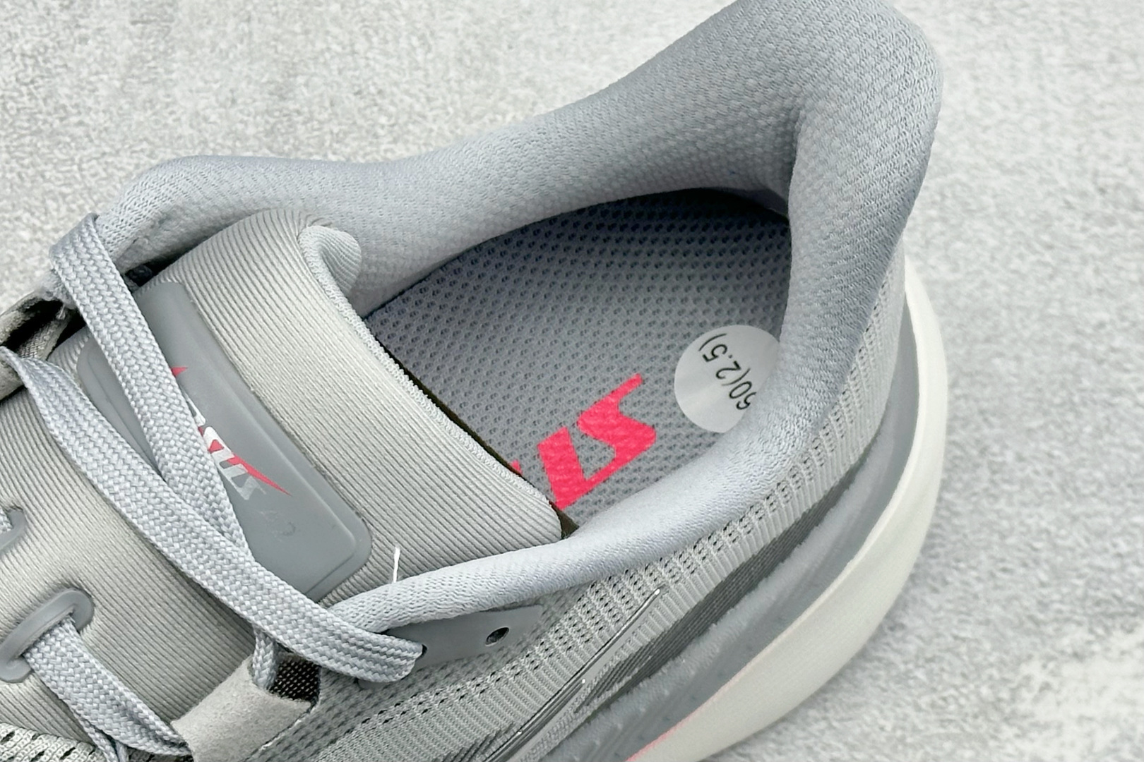 RS版NK Air Zoom Pegasus 42代 耐磨防滑运动跑步鞋 高端零售专供 内置Zoom气垫 鞋盒钢印 原厂 RS版NK Air Zoom Pegasus 42代 耐磨防滑运动跑步鞋 高端零售专供 内置Zoom气垫 鞋盒钢印 原厂