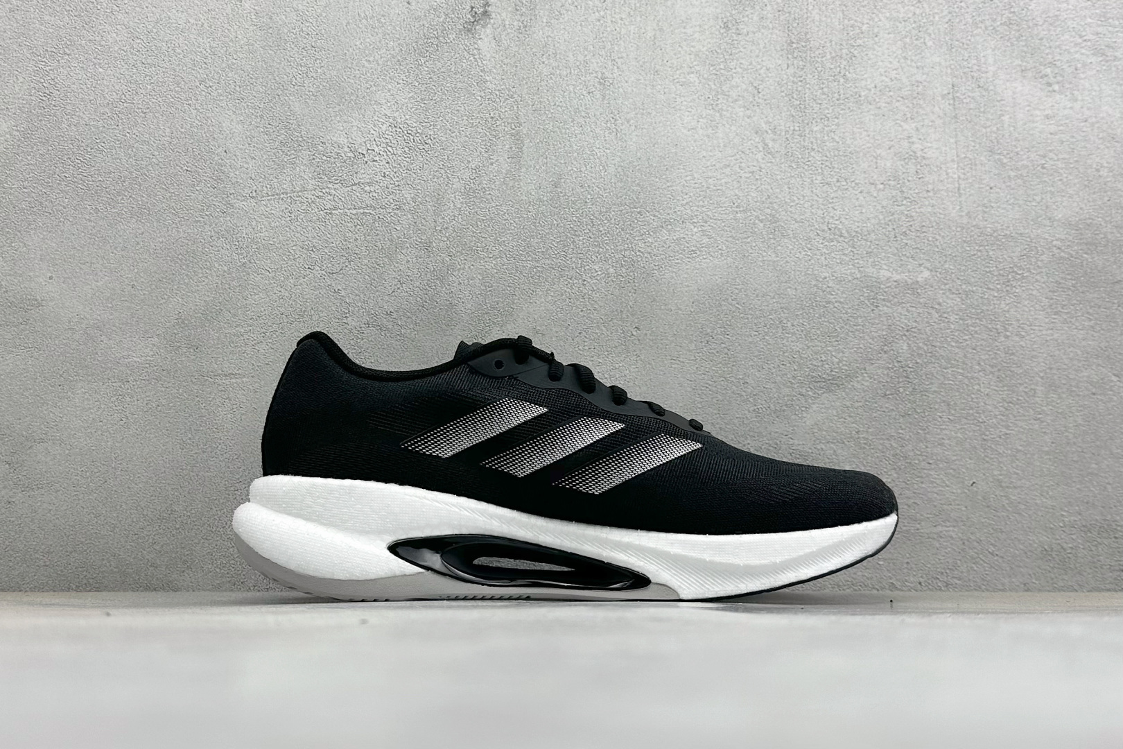 🌾 RS版Adidas Velostar 阿迪达斯爆米花缓震休闲慢跑鞋货号：HQ7281尺码：36 36