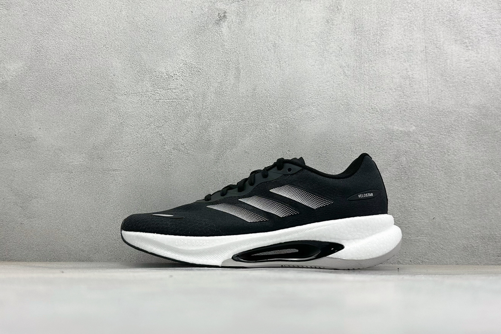 🌾 RS版Adidas Velostar 阿迪达斯爆米花缓震休闲慢跑鞋货号：HQ7281尺码：36 36