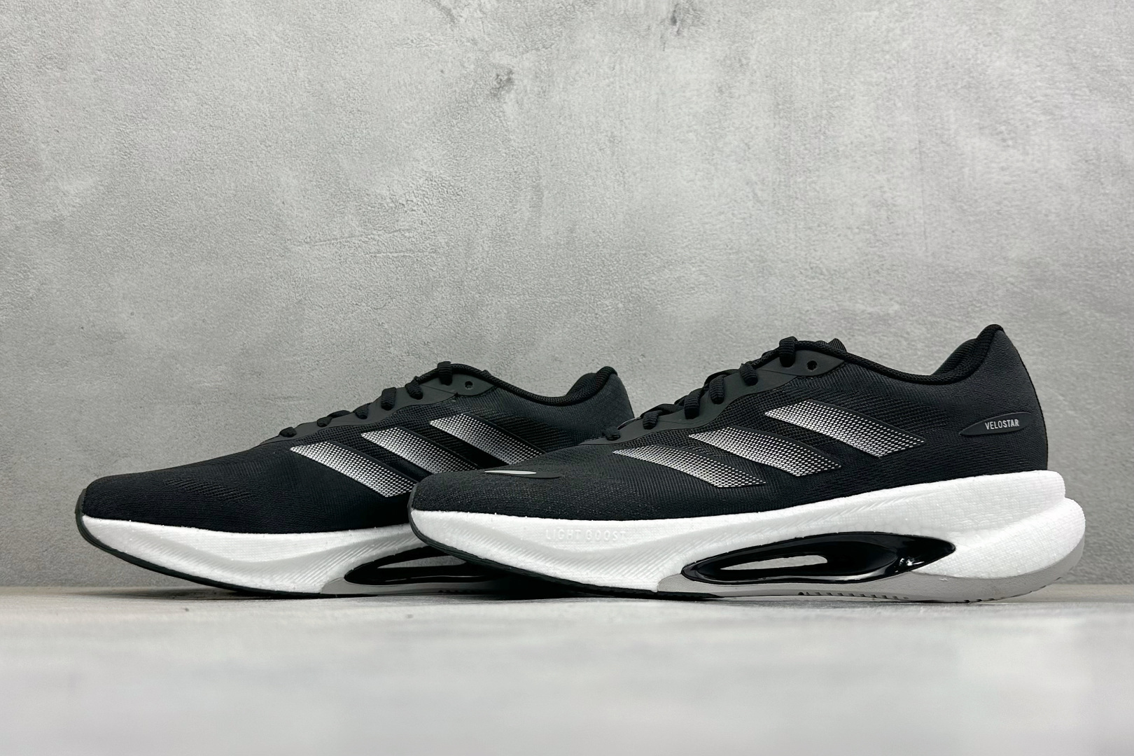 🌾 RS版Adidas Velostar 阿迪达斯爆米花缓震休闲慢跑鞋货号：HQ7281尺码：36 36