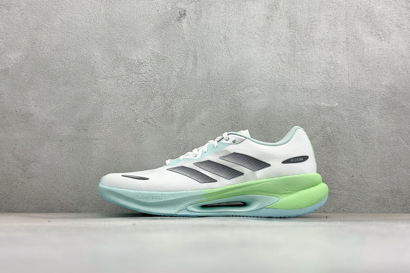 🌾 RS版Adidas Velostar 阿迪达斯爆米花缓震休闲慢跑鞋货号：KI6015尺码：36 36