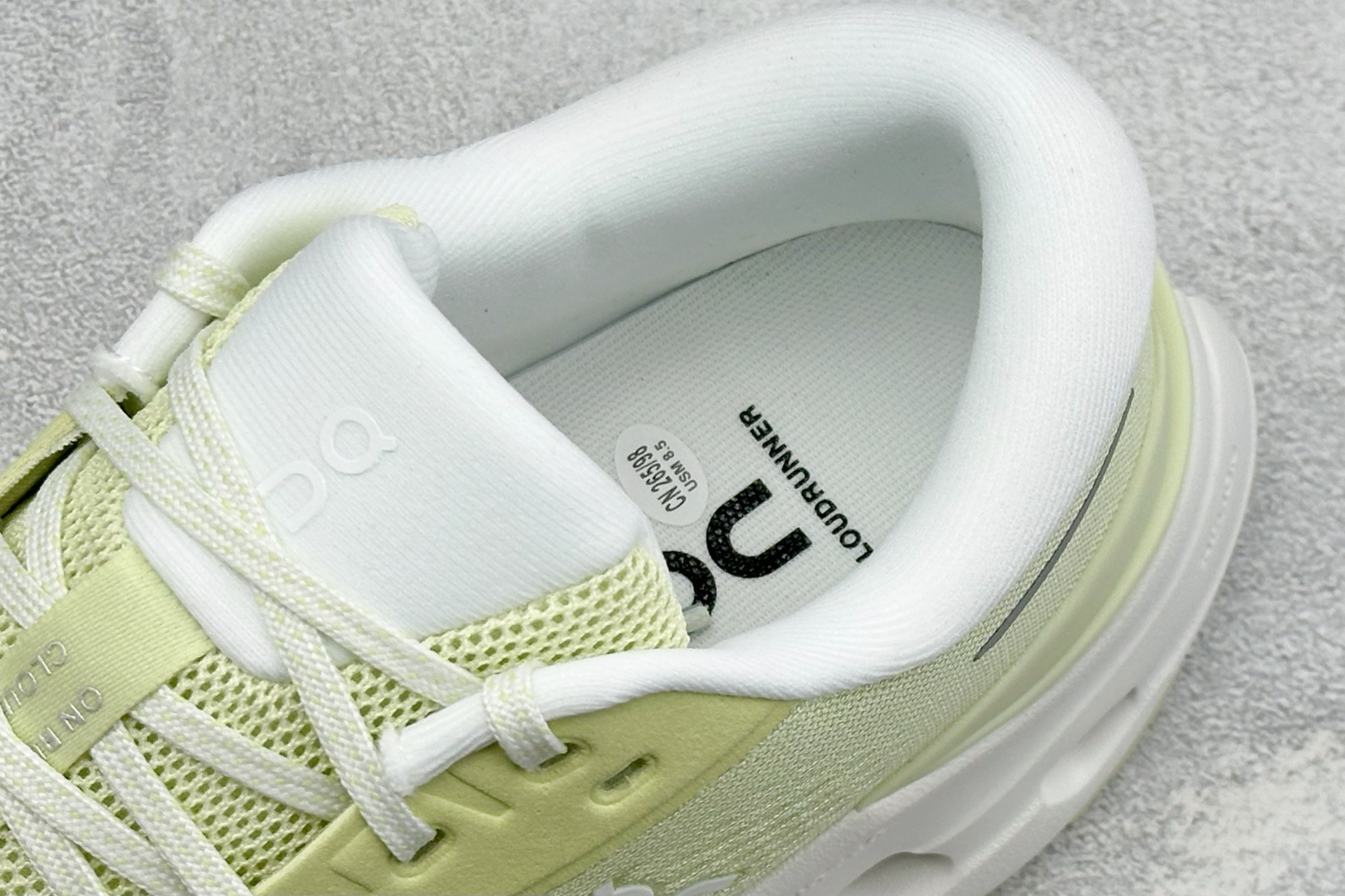 🌾 RS版On Cloudrunner 3 昂跑 户外街头机能风新兴品牌轻便低帮跑步鞋首发实拍鞋款以网球