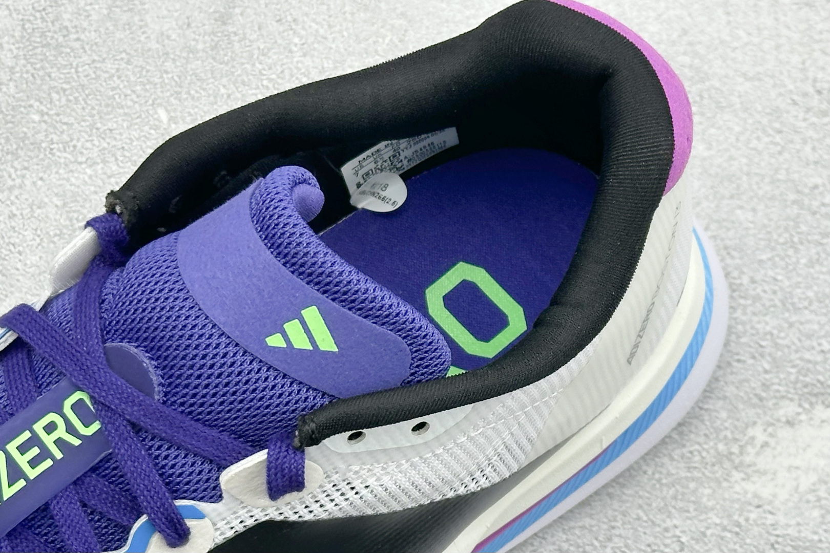 🌾 RS版Adidas ADIZERO BOSTON 13 泡棉搭配碳纤维板 缓震透气跑步鞋 专为中长跑