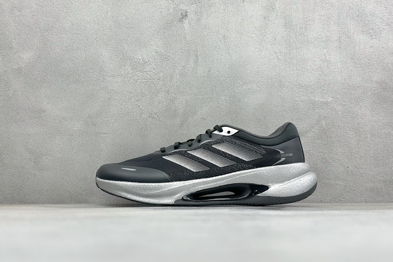 🌾 RS版Adidas Velostar 阿迪达斯爆米花缓震休闲慢跑鞋货号：KI6046尺码：36-45