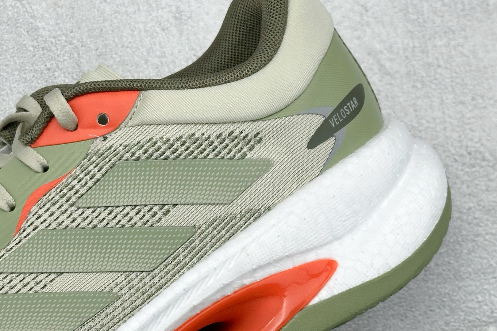 🌾 RS版Adidas Velostar 阿迪达斯爆米花缓震休闲慢跑鞋货号：KI6047尺码：39-45