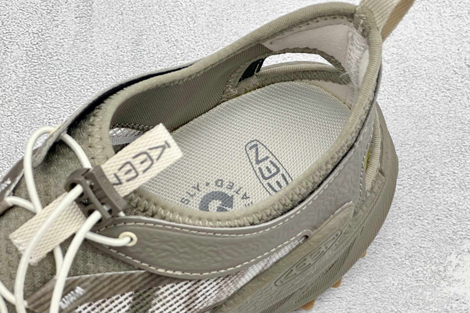 KEEN科恩 ZIONIC ADV 户外休闲防滑透气耐磨溯溪鞋货号: 尺码: 36-46带半码编码：32
