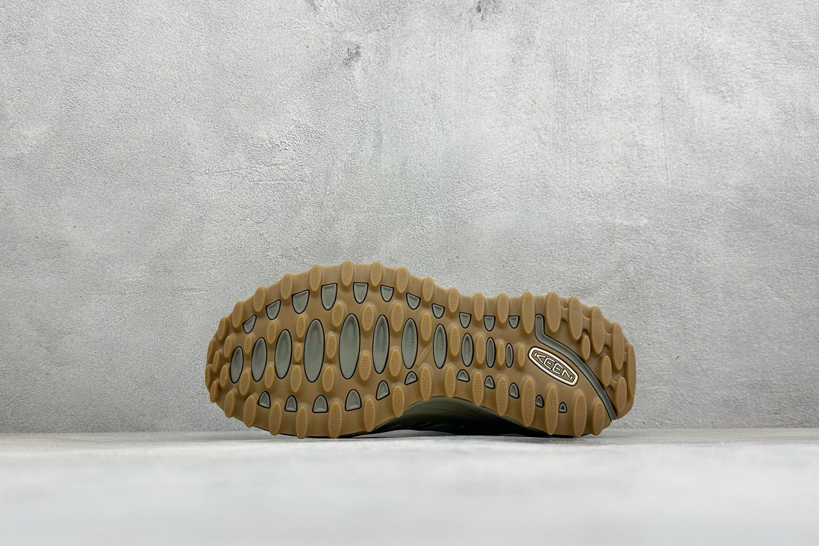 KEEN科恩 ZIONIC ADV 户外休闲防滑透气耐磨溯溪鞋货号: 尺码: 36-46带半码编码：32