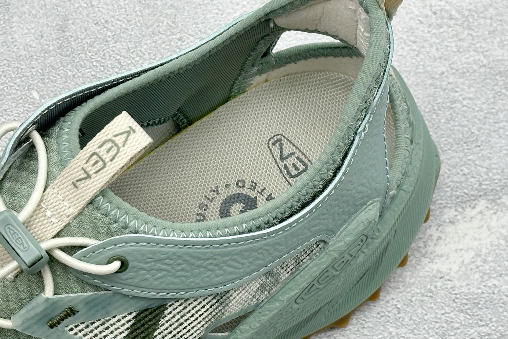 KEEN科恩 ZIONIC ADV 户外休闲防滑透气耐磨溯溪鞋货号: 尺码: 36-46带半码编码：32