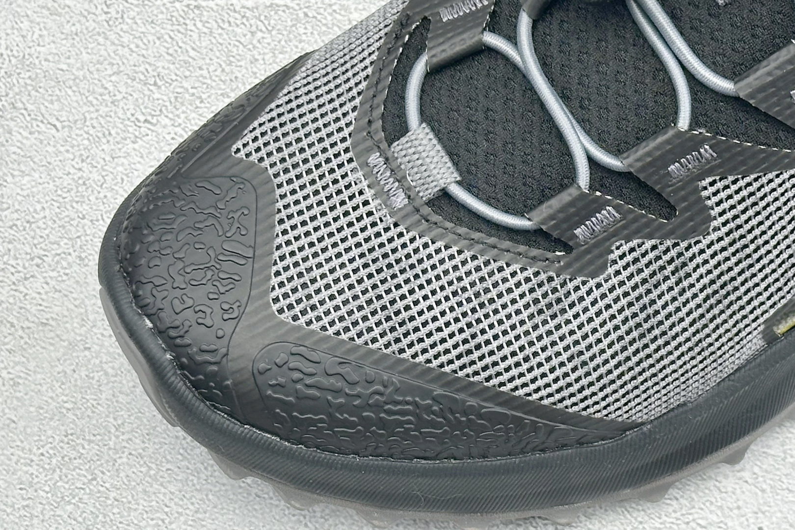 KEEN科恩 ZIONIC ADV 户外休闲防滑透气耐磨溯溪鞋货号: 尺码: 36-46带半码编码：32