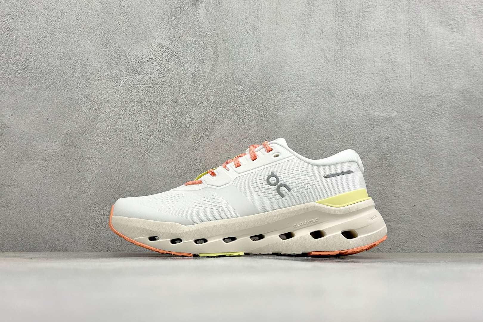 🌾 RS版On Cloudrunner 3 昂跑 户外街头机能风新兴品牌轻便低帮跑步鞋首发实拍鞋款以网球
