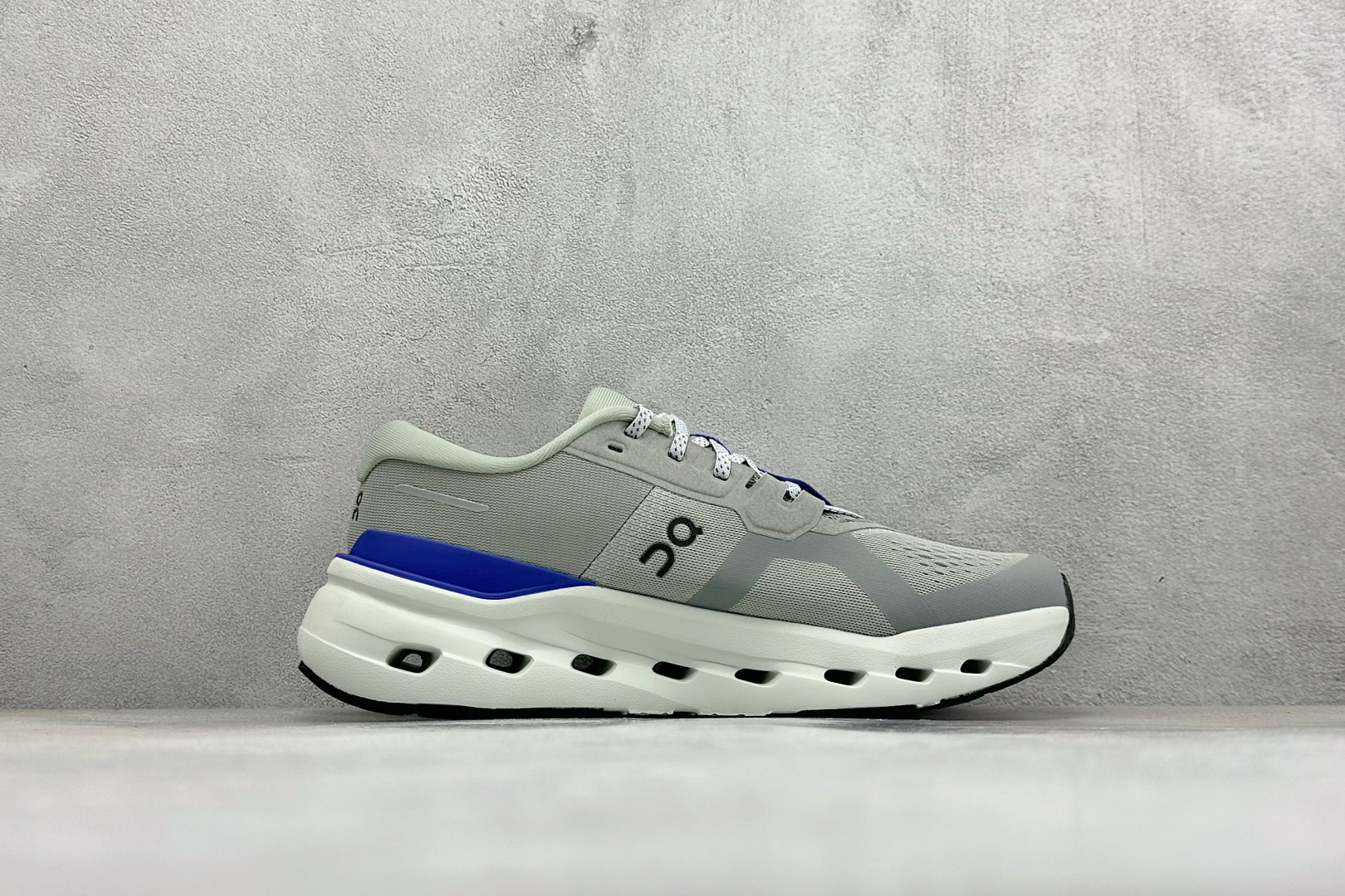 🌾 RS版On Cloudrunner 3 昂跑 户外街头机能风新兴品牌轻便低帮跑步鞋首发实拍鞋款以网球