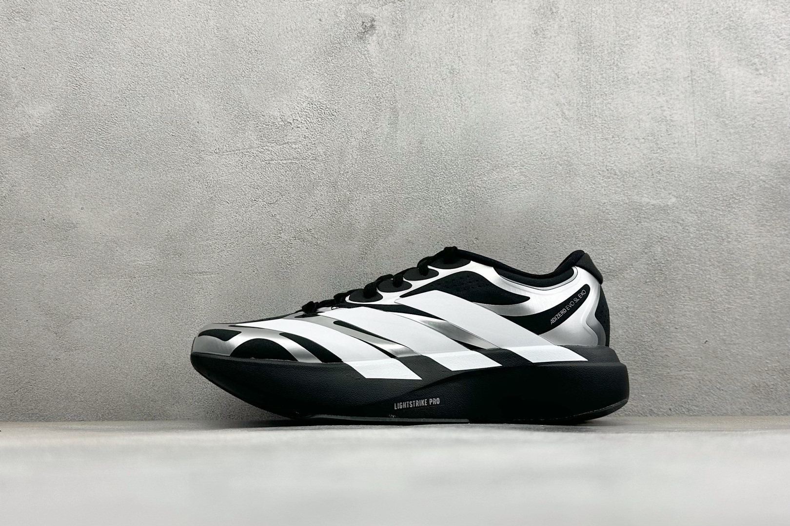 🌾 RS版Adidas Adizero Evo SL EXO M 阿迪达斯 舒适百搭防滑耐磨 低帮休闲跑
