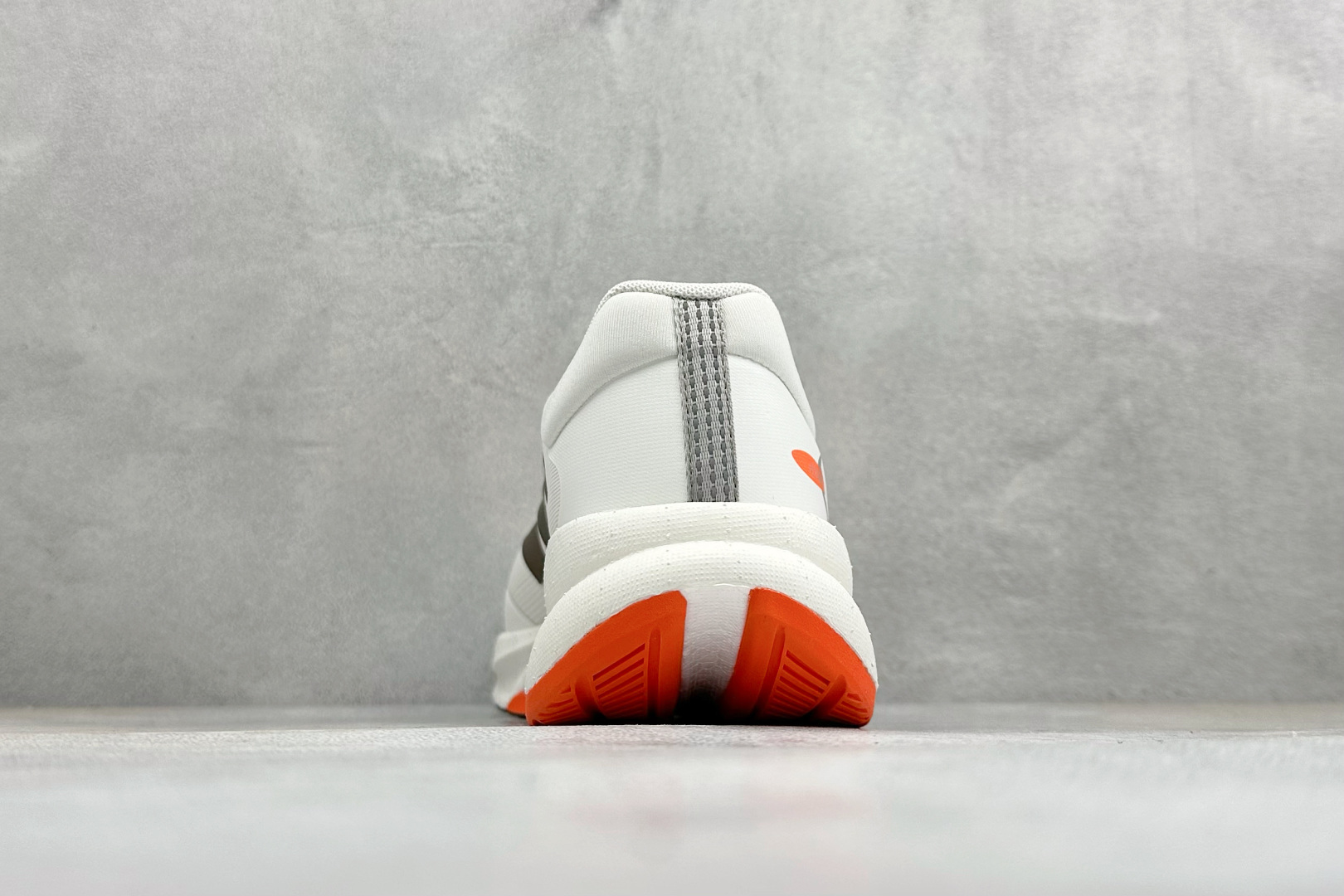 🌾 RS版Adidas Velostar 阿迪达斯爆米花缓震休闲慢跑鞋货号：KH5346尺码：36-45