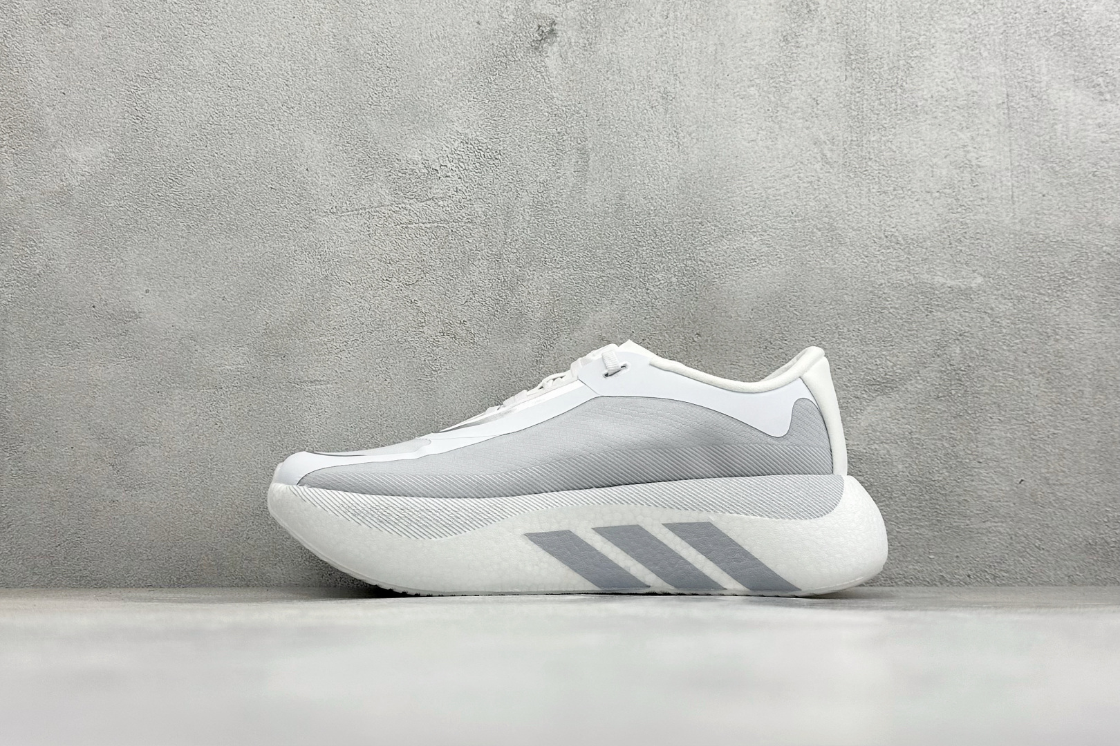 🌾 S2版Adidas ULTRABOOST EDGE M  缓震运动休闲轻便透气跑步鞋 采用adida