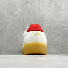 C版lululemon露露乐蒙 Cityverse 简约百搭 减震耐磨低帮板鞋将运动科技融入了德训鞋的外 C版lululemon露露乐蒙 Cityverse 简约百搭 减震耐磨低帮板鞋将运动科技融入了德训鞋的外