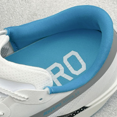 Adidas Adizero Adios 10 阿迪达斯 马拉松飞线贾卡轻质透气休闲运动跑步鞋采用双层透 Adidas Adizero Adios 10 阿迪达斯 马拉松飞线贾卡轻质透气休闲运动跑步鞋采用双层透
