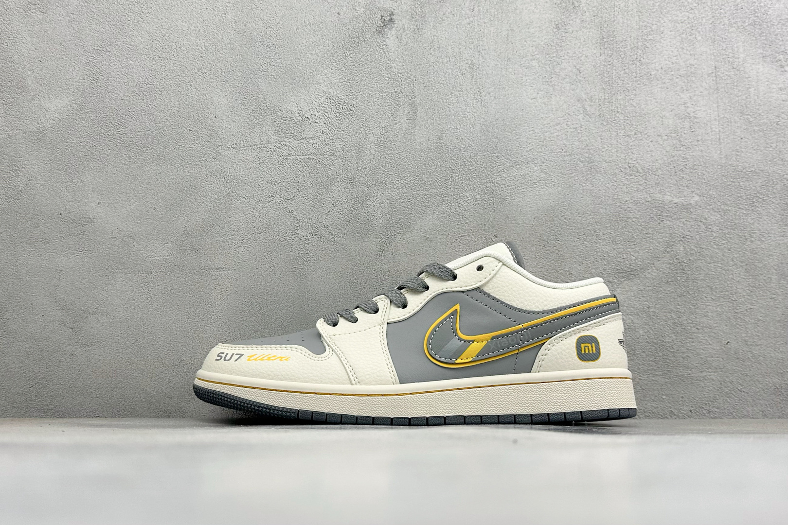 福利特价Air Jordan 1 Low AJ1 乔1 联名 高端定制 低帮复古篮球鞋#定制皮料 原厂3